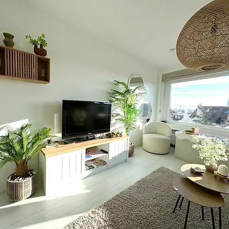 Beach Apartment With Direct Access To The Beach Knokke- Heist Appartement *