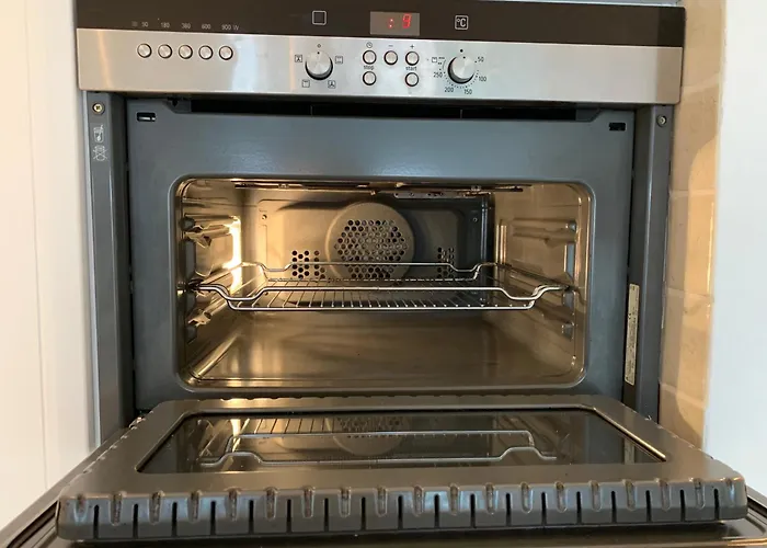 Appartamento Met Directe Toegang Tot Het ! *