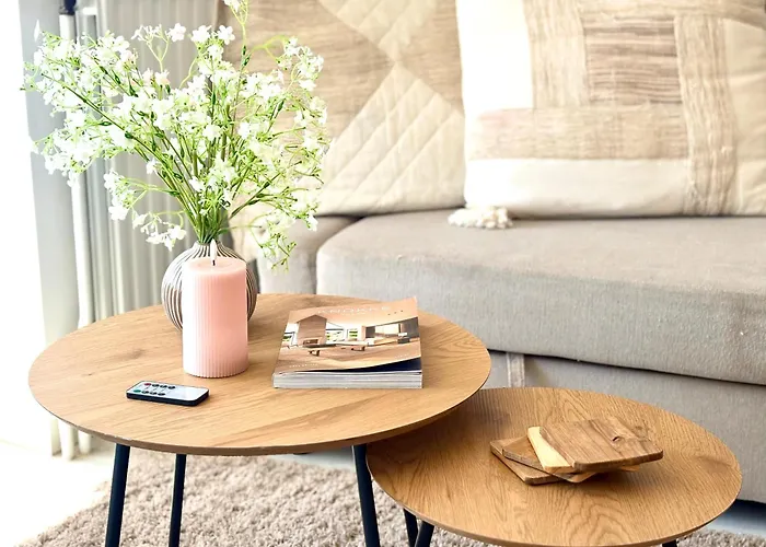 아파트 Met Directe Toegang Tot Het ! *